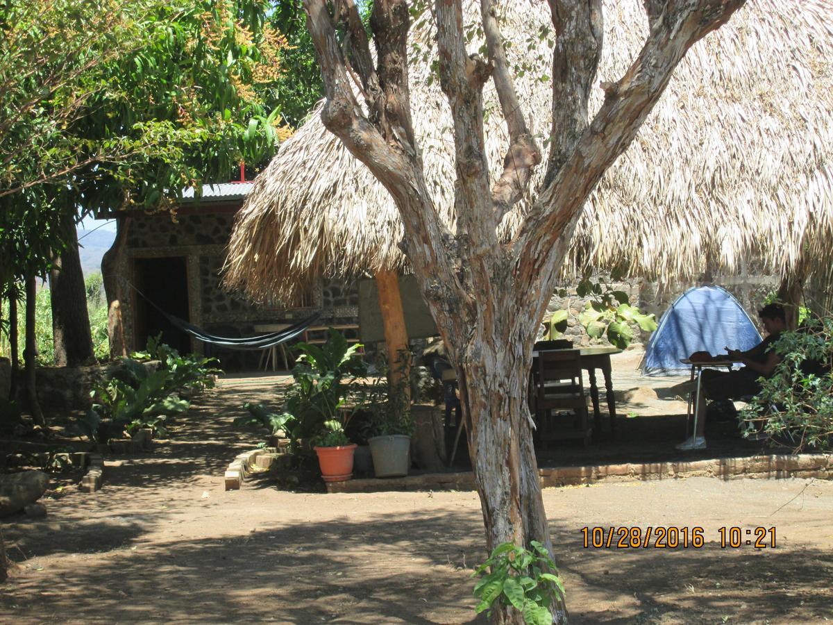 Hostal Tecali Santa Cruz Exterior photo